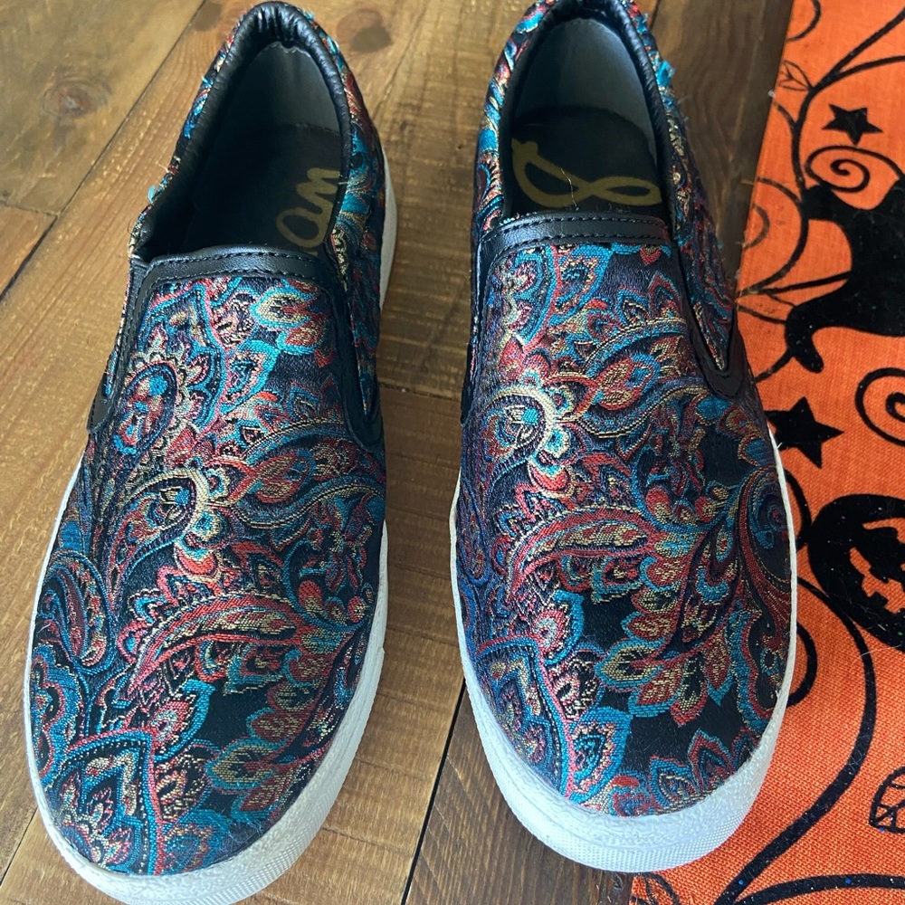 Sam Edelman slip on sneakers